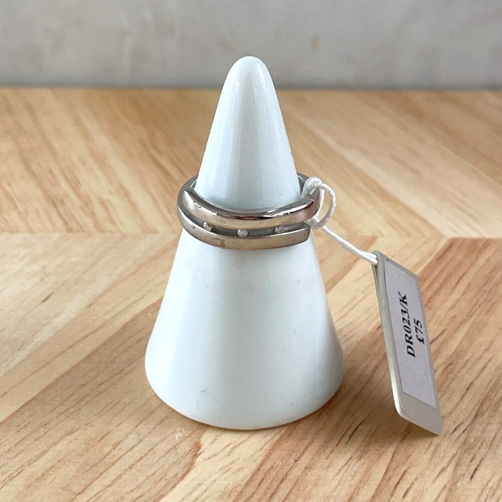 Vintage Sterling Silver Ring with 3 Diamonds